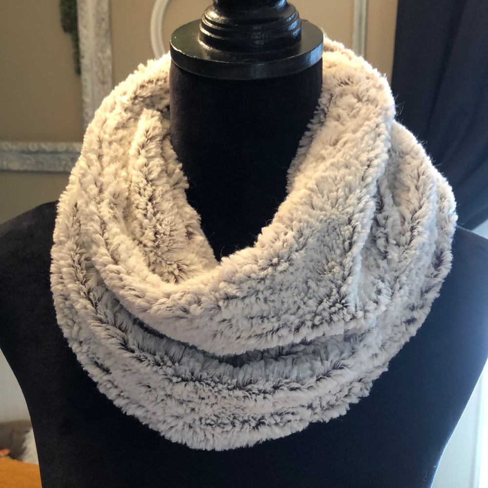 Faux Fur Infinity Scarf